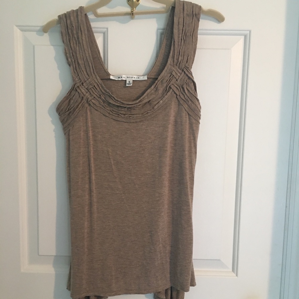 Hi-Lo Swing Top